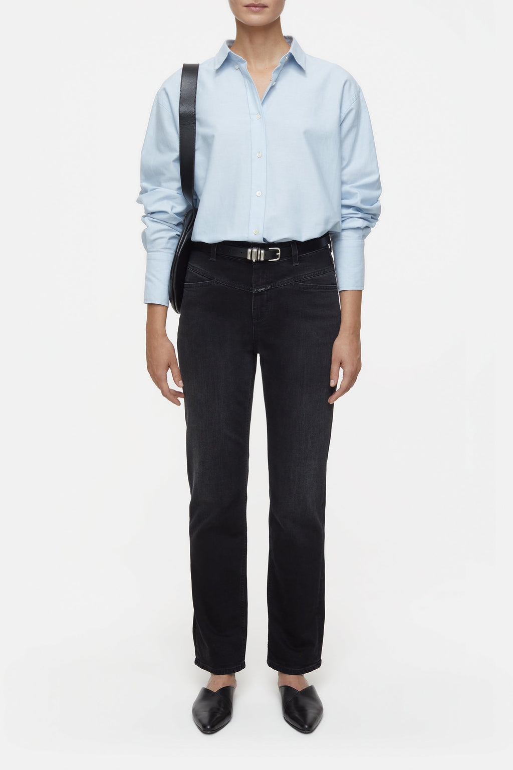 STYLE NAME PEDAL PUSHER JEANS