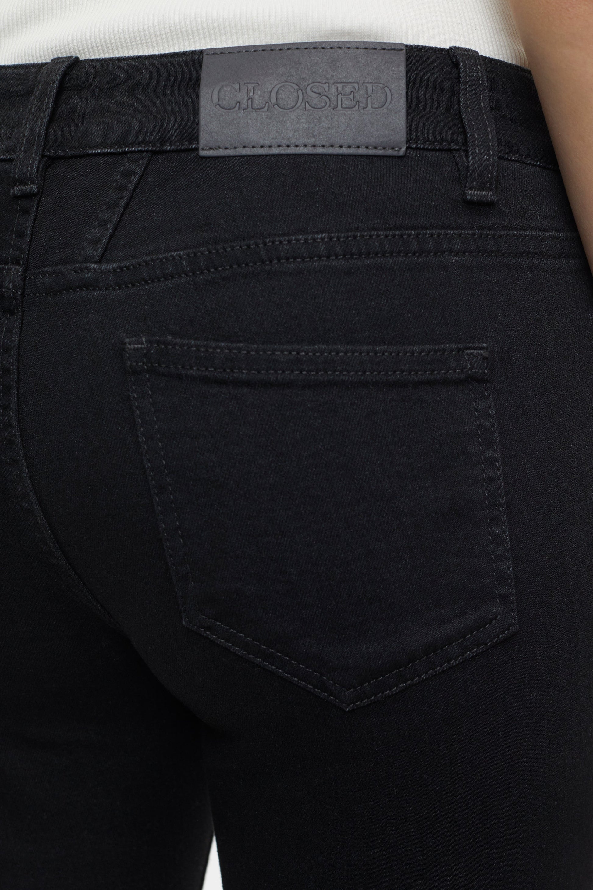 STYLE NAME BAKER JEANS