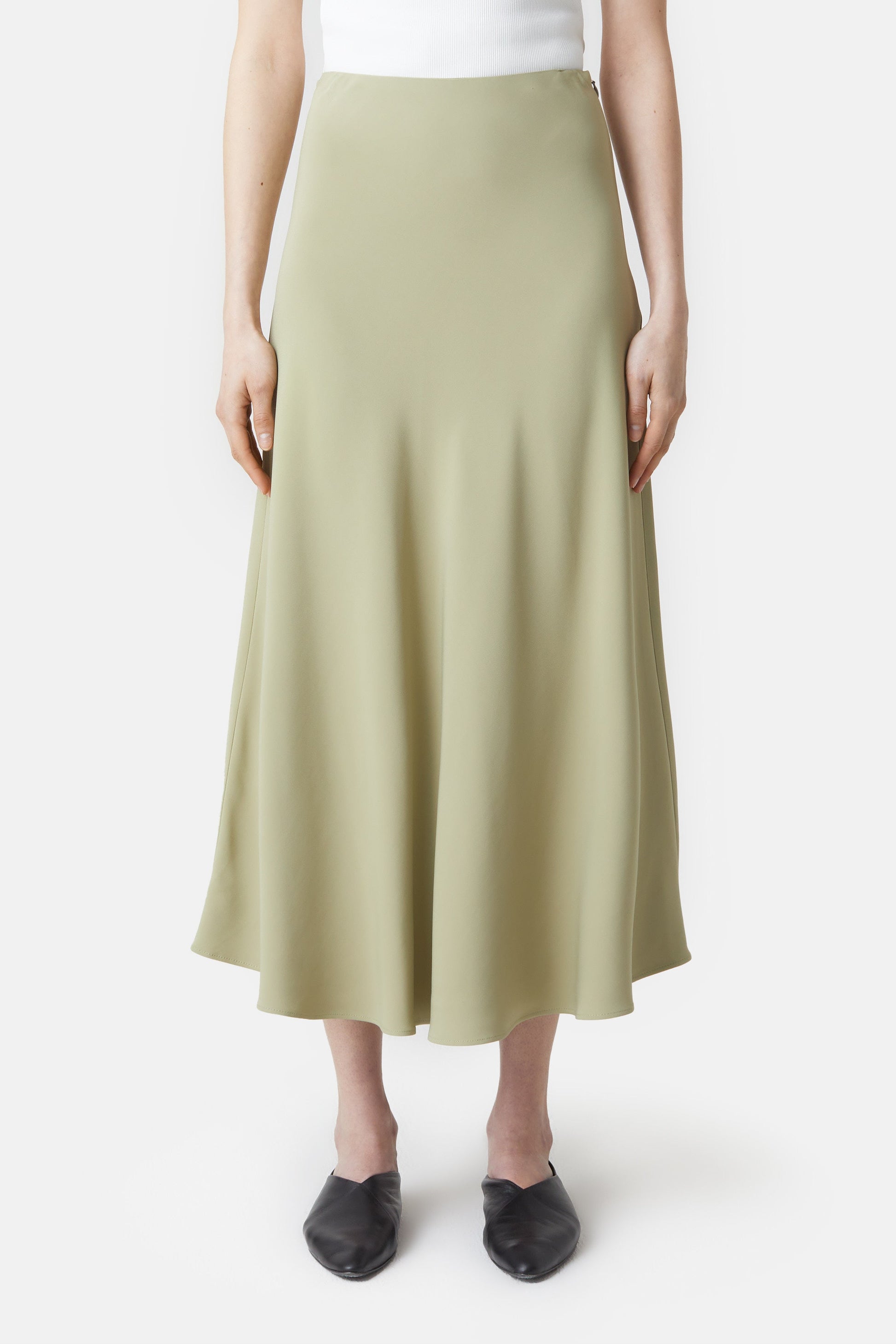 A SHAPE SKIRT