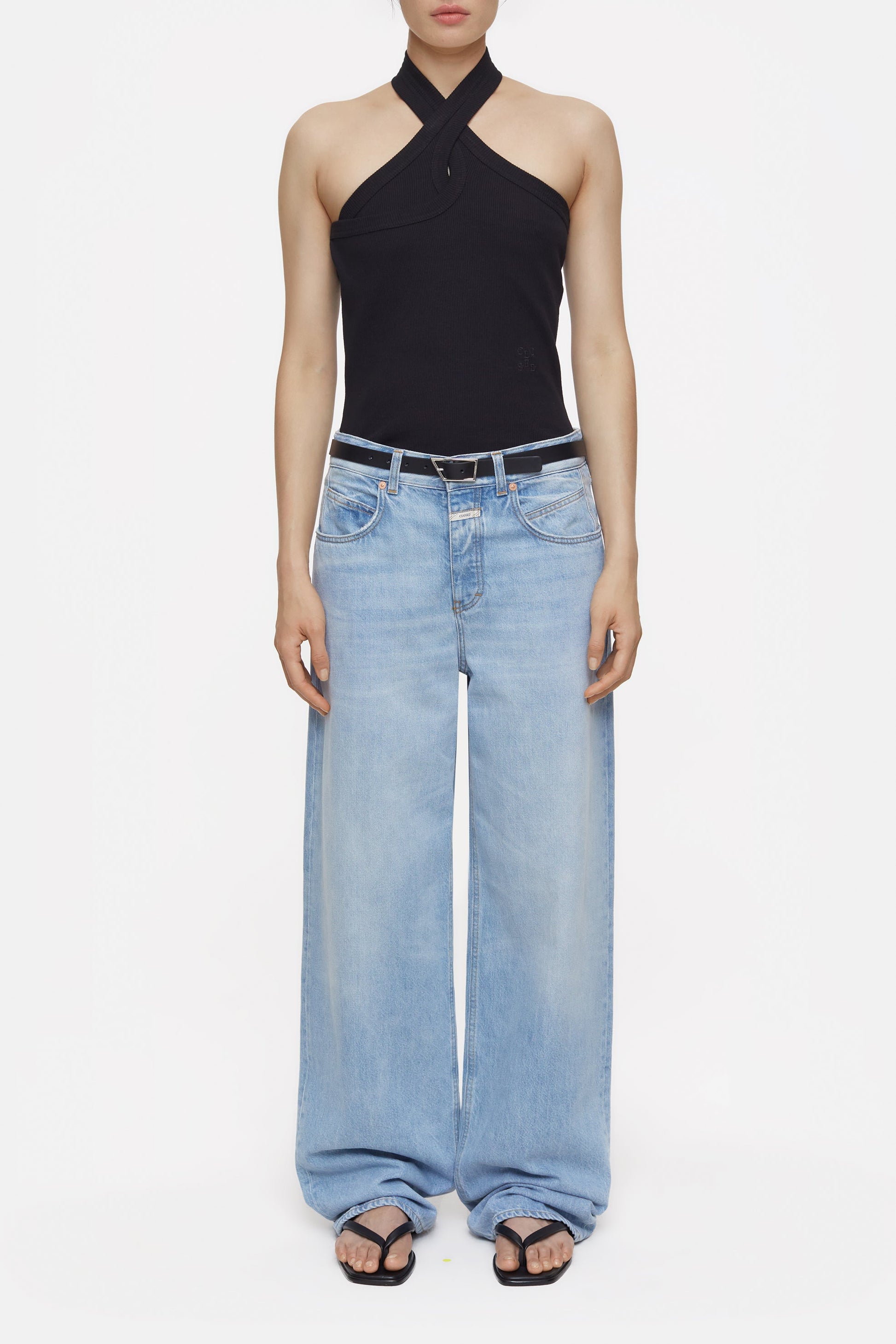 HALTER NECK TOP