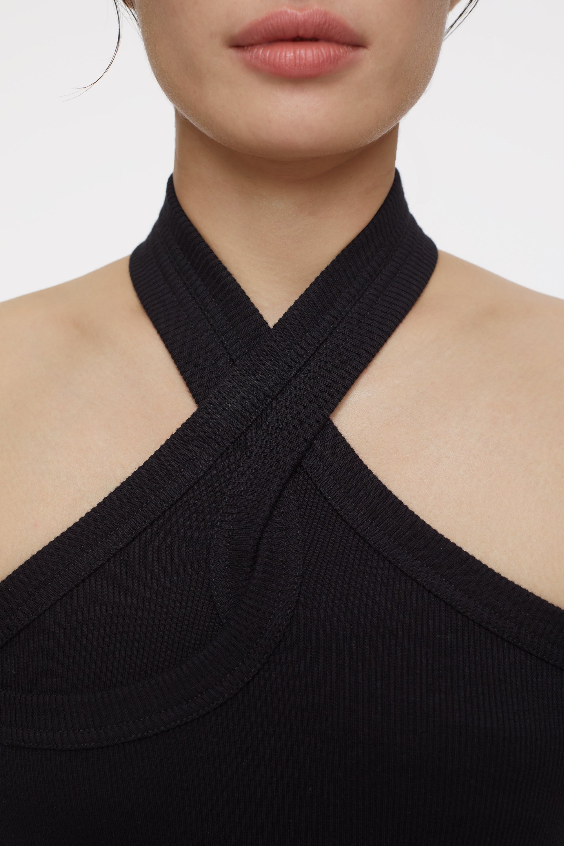 HALTER NECK TOP