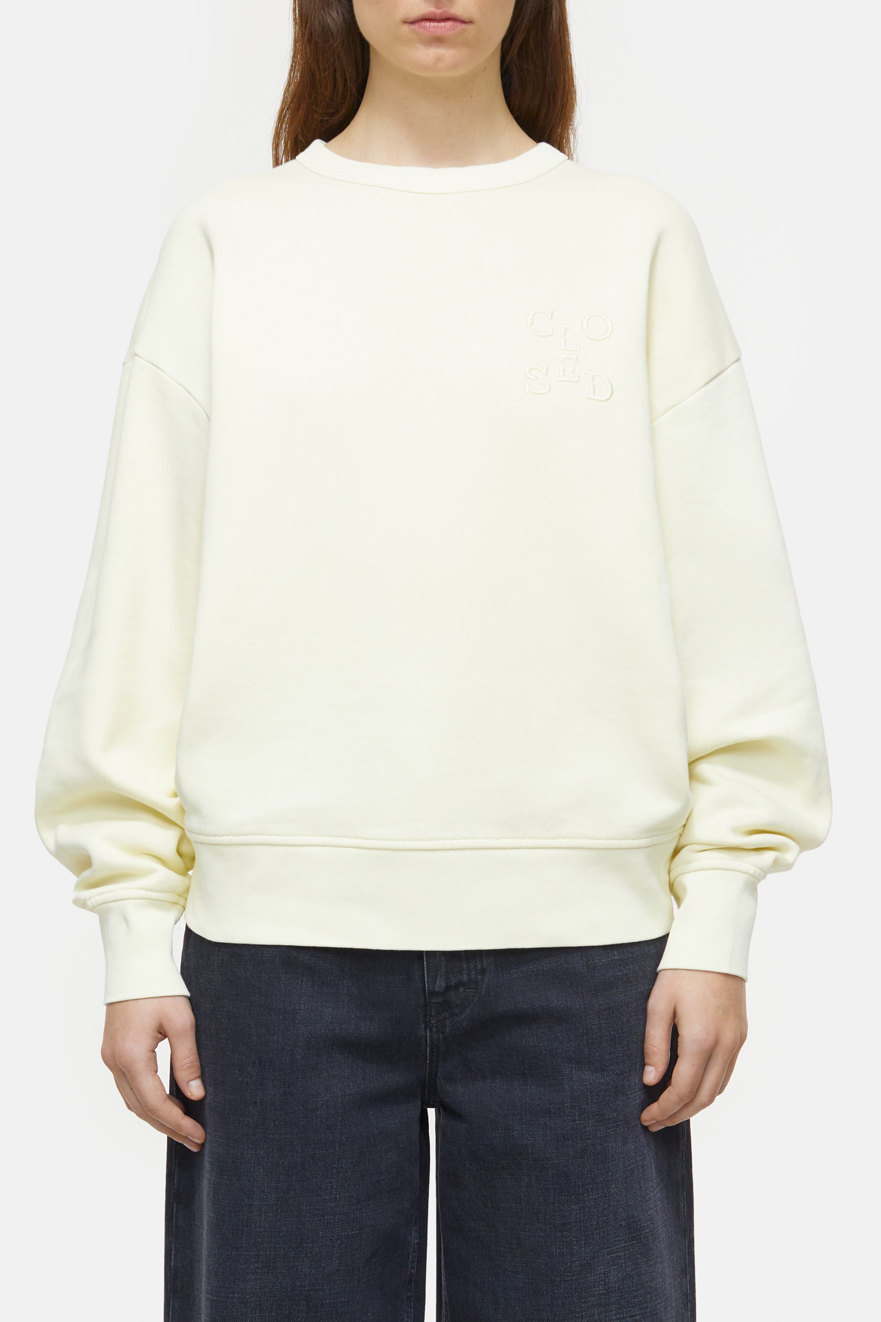 BASIC CREWNECK