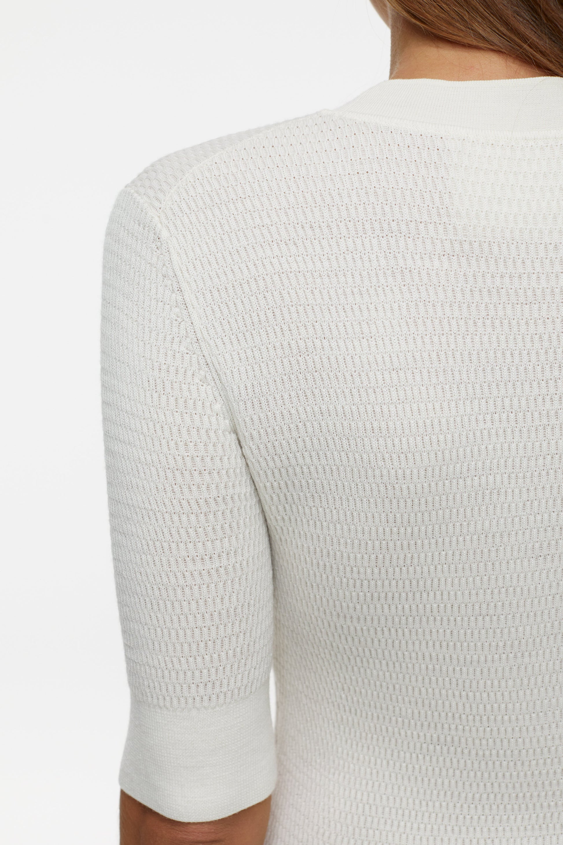 V NECK SHORTSLEEVE