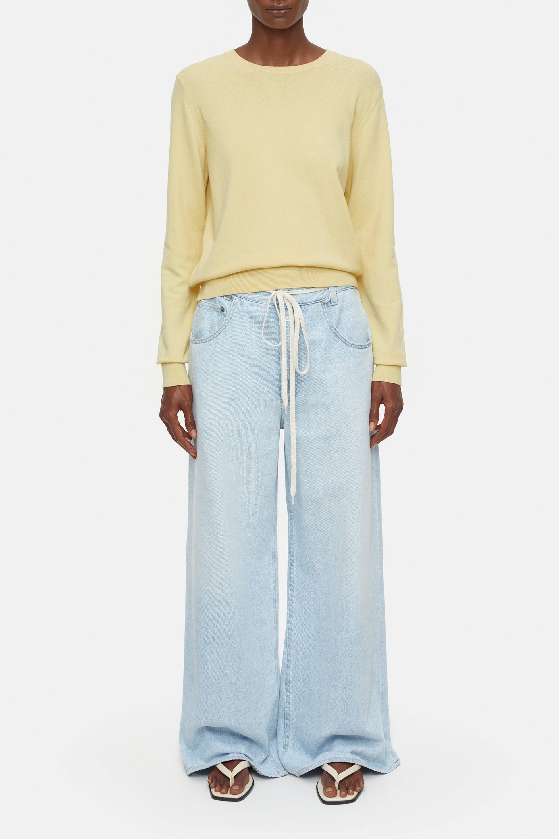 SLIM CREWNECK