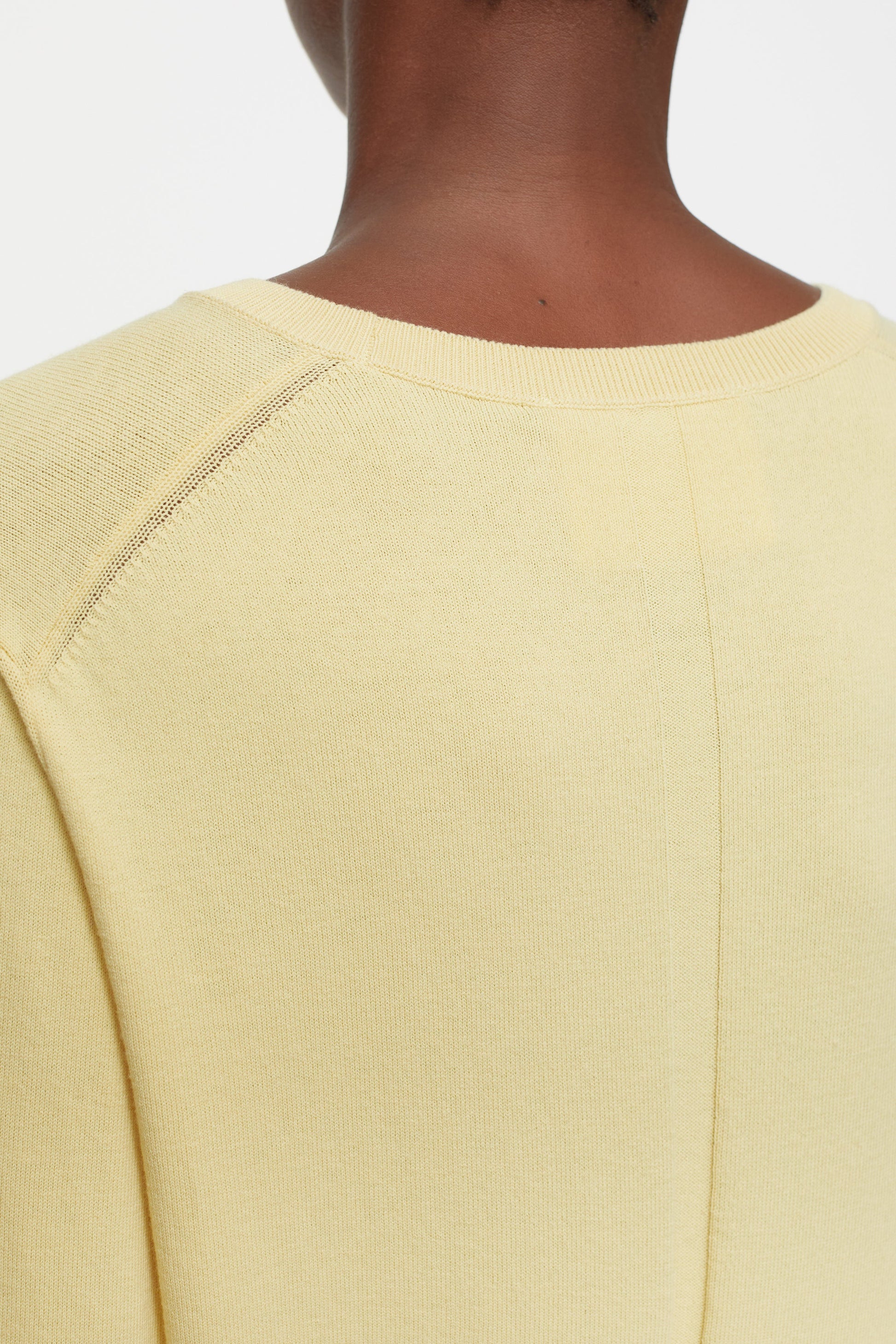 SLIM CREWNECK