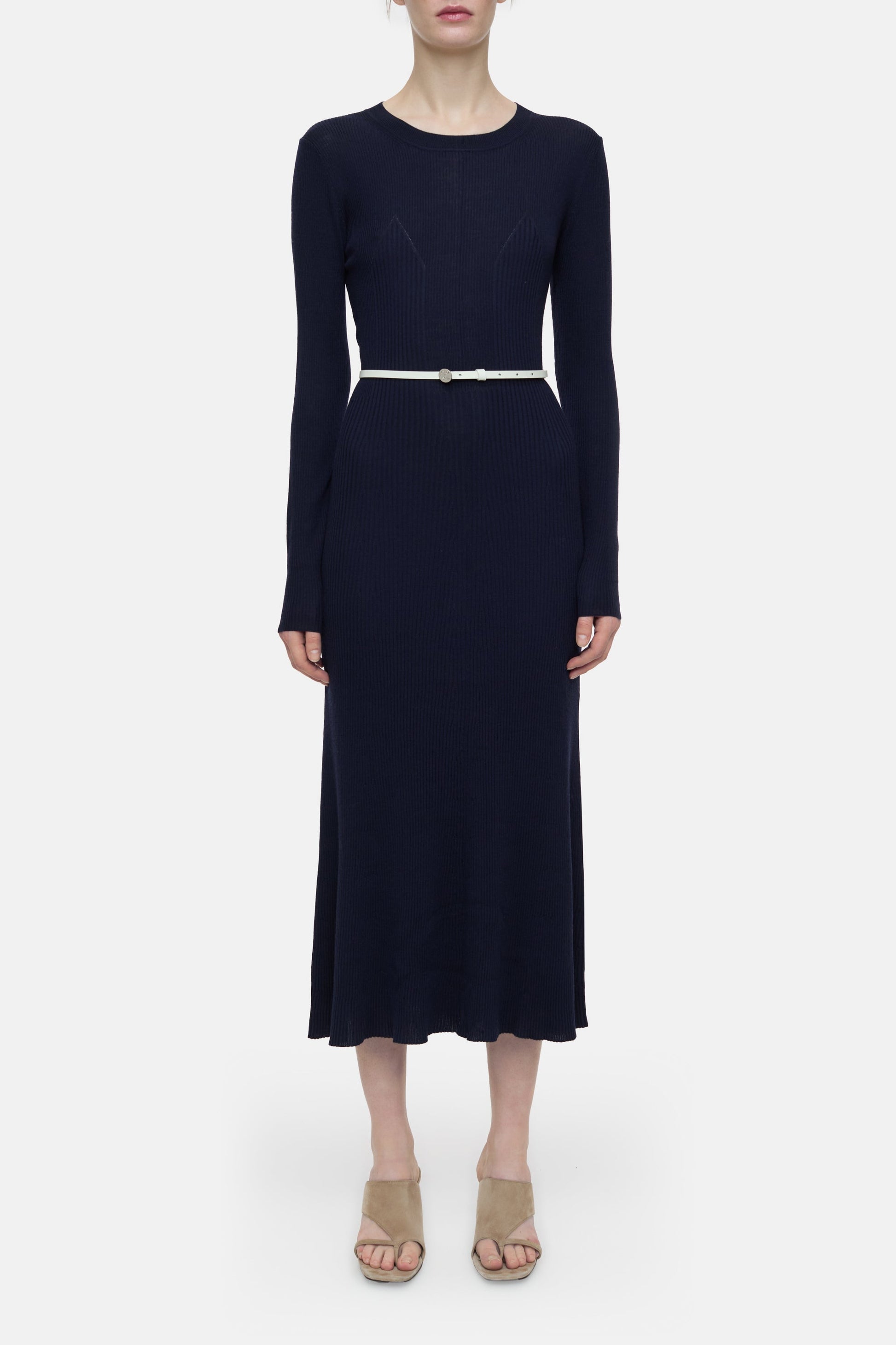 CREW NECK LONG SLEEVES